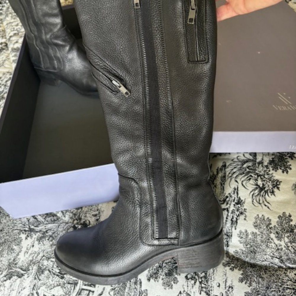 Vera Wang boots